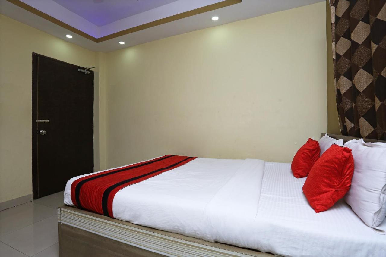 כלכותה Hotel O Pratiksha Guest House מראה חיצוני תמונה