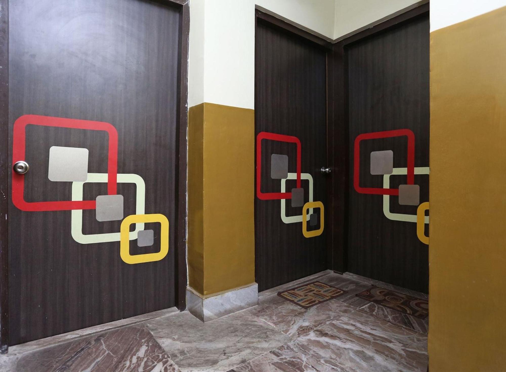 כלכותה Hotel O Pratiksha Guest House מראה חיצוני תמונה